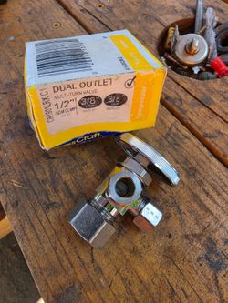 1/2 in. Nom Comp Inlet x 1/2 in. O.D. Comp x 3/8 in. O.D. Comp Dual Outlet Multi-Turn Valve