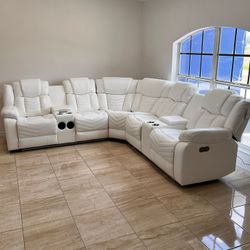 BRAND NEW POWER RECLINING SOFA WITH SPEAKERS, LED LIGHTS, USB, BLUETOOTH, CUP HOLDERS AND ARM STORAGE 