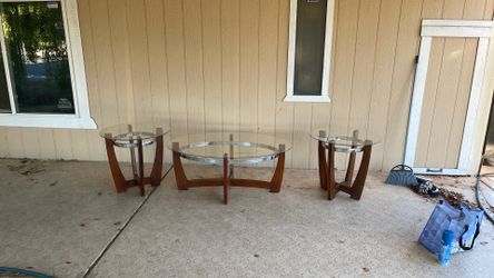 Coffee table and end tables set wood and glass