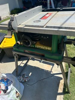 Hitachi table saw