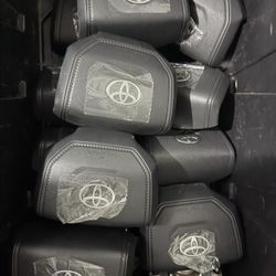 Toyota Tacoma 2024-26 Steering Wheel Airbags 