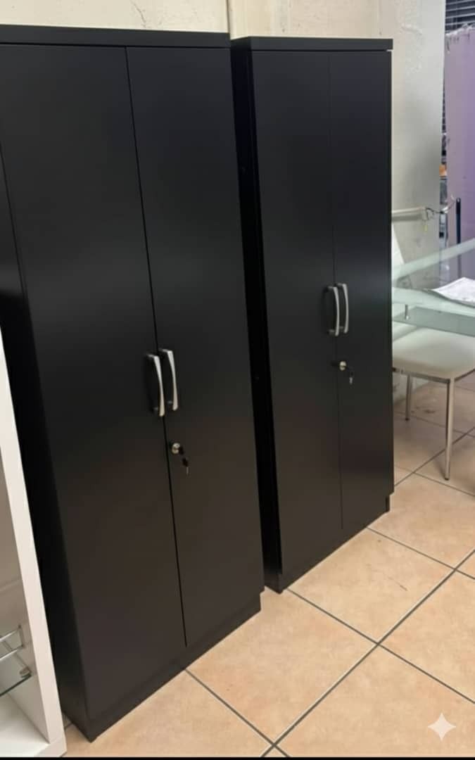 ✅ARMARIO NEGRO ✅