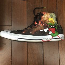 Converse Looney Tunes Green Martian Size 10