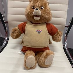 Vintage Teddy Ruxpin 