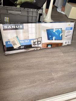 Advanced Tilt TV Wall Mount