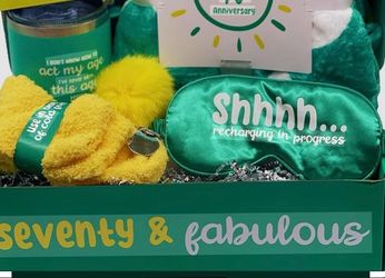 Healthy Seniors 70th Birthday Gift for Women - Presents and Ideas for 70 Year Old Woman, BDG-70