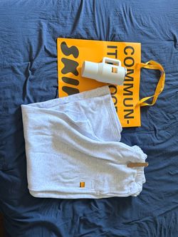 Community Goods x Skims NYC collab XL Sweatpants + Tumbler
