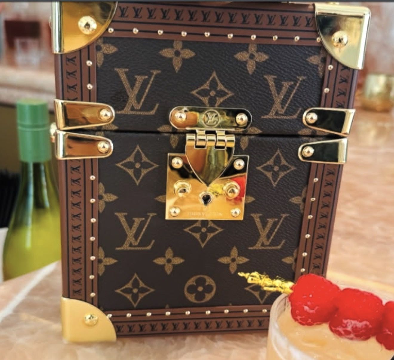 Louis Vuitton Bag Square