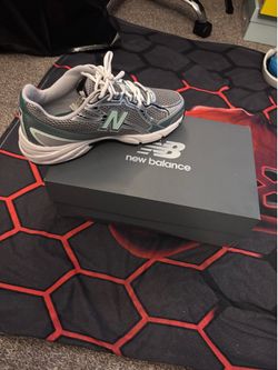 New Balance 740 grey green