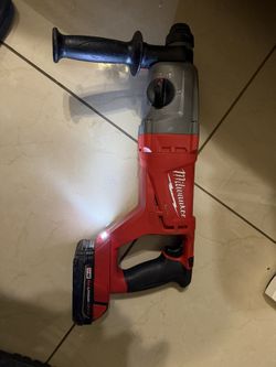 Milwaukee M18 SDS HAMMERDRILL
