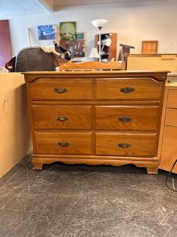 3 Drawer Dresser With Brass Pulls