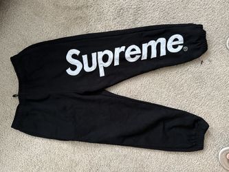 Supreme Sweats 
