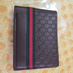 Mens "Fucci" Leather Wallet