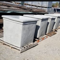 CONCRETE CEMENT PLANTER POTS 36X36X36 ( $450 EACH)