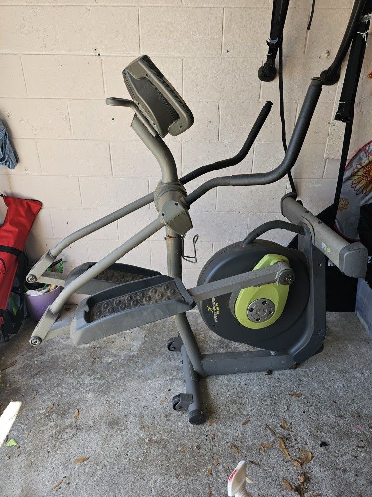Used ProForm 500 elliptical machine