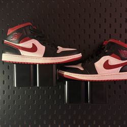 Air Jordan 1 Mid 