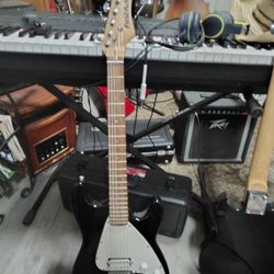 Guitar electric First Act 