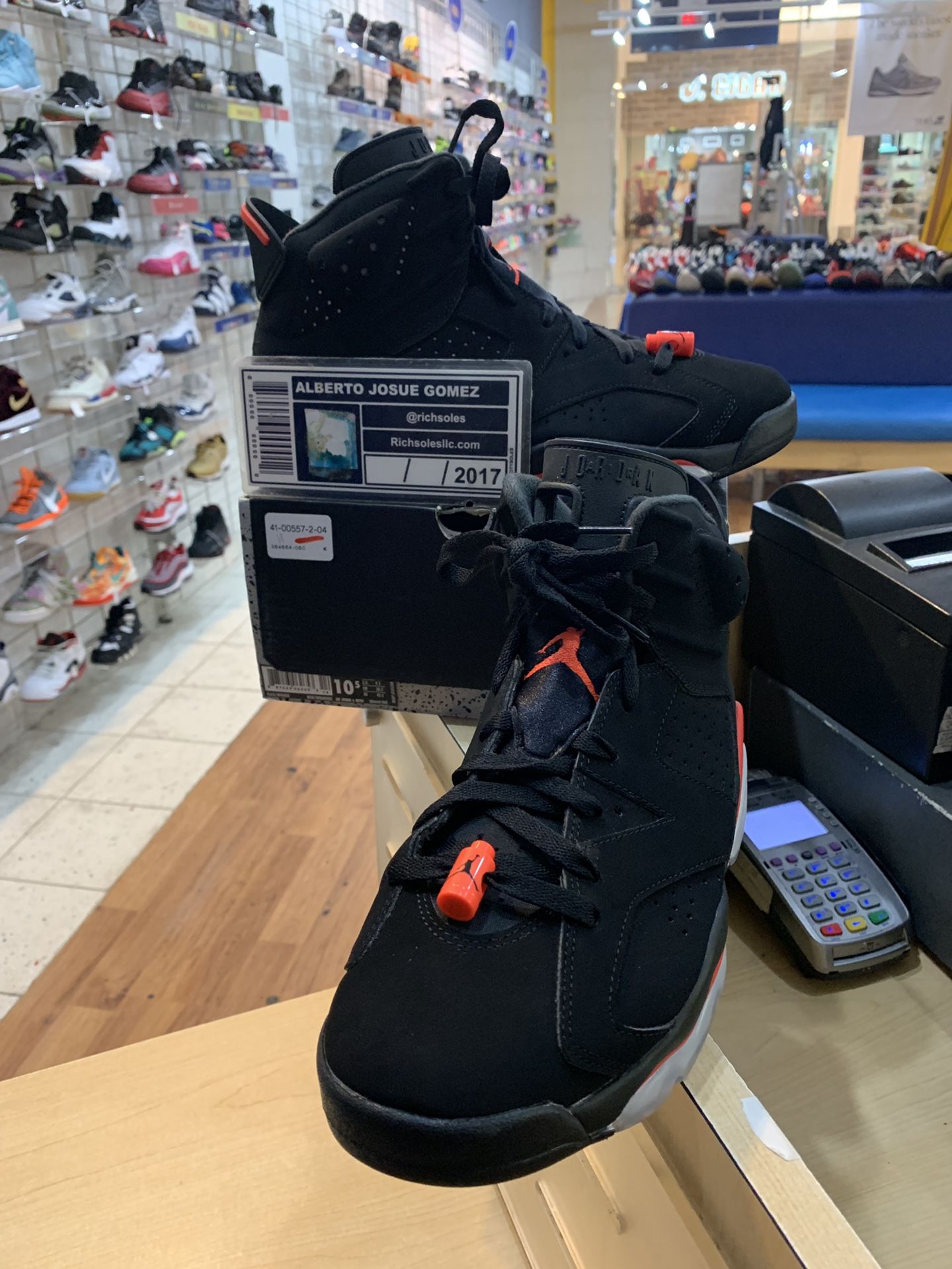 Air Jordan 6 Black Infrared 2019 Size 10.5