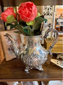 Vintage silver plated coffee pot
