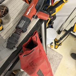 HILTI DX 351 Ct With Bag And Poles
