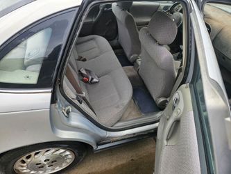 2000 Saturn L-Series