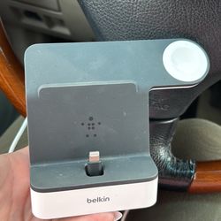 Belkin iPhone, and Apple Watch charger