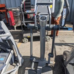 Lifefitness Elliptical 