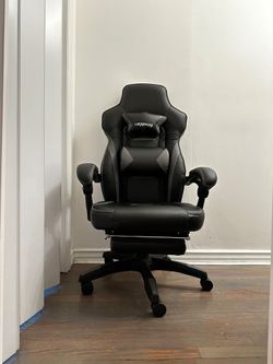 Storage Sell + Gaming room