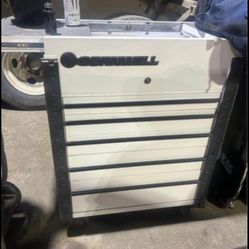  Cornwell Toolbox On Wheels 750 Obo