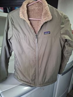 Patagonia Size 10 de nin̈o reversible