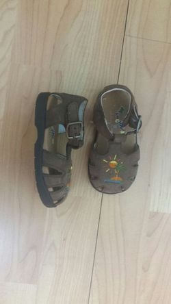 Toddler boys Stride Rite brown fisherman sandals, sz 4M