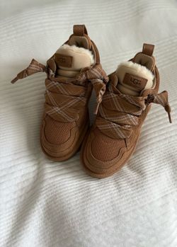 UGG Lowmel chestnut trainers #shearling #boots #winter&fall