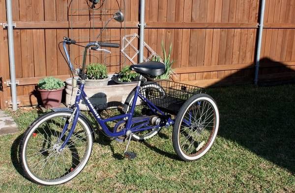 Adult Summit 3 wheel 3 speed trike bike w rear basket