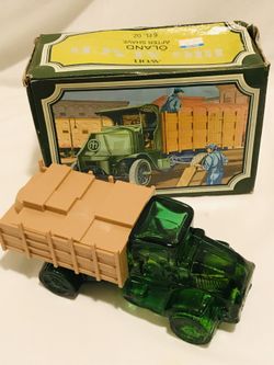 Vintage Avon HP80 Truck decanter