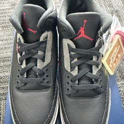 Jordan 3 X Levi