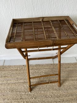 Vintage Bamboo Folding Side Table. Vintage Bamboo Tray Table