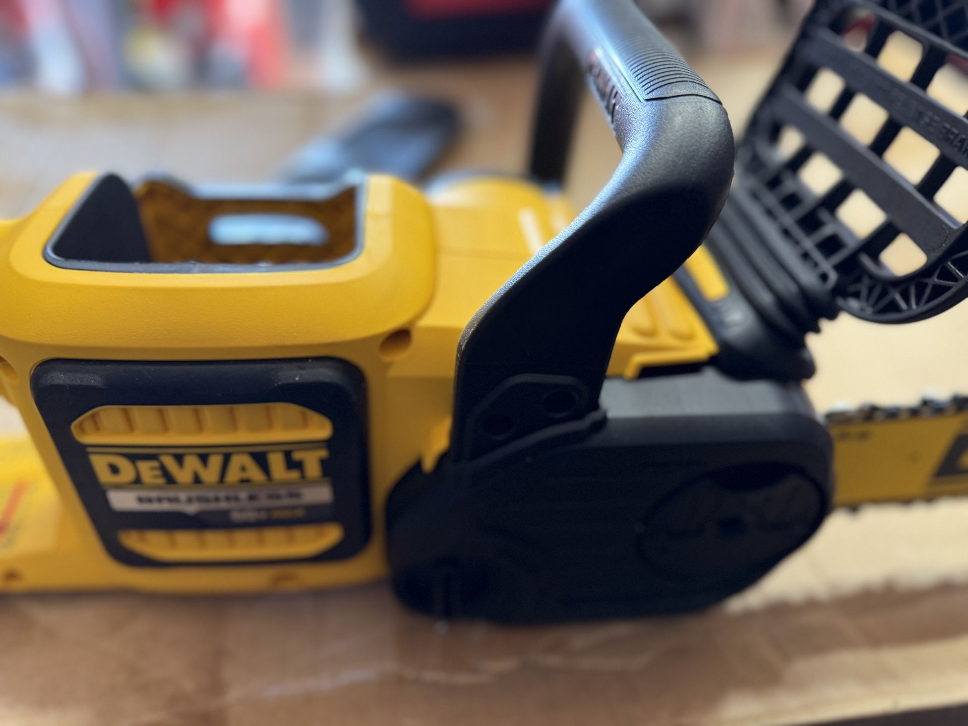 DeWalt 60v Flexvolt 16 inch Chainsaw. Brand new $160, Tool Only