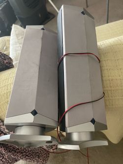 Speakers 15 inches tall