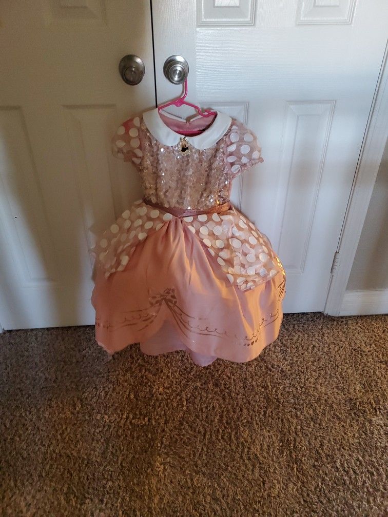 Minnie Mouse Halloween Costume