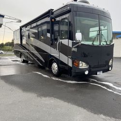 2005 Fleetwood Excursion