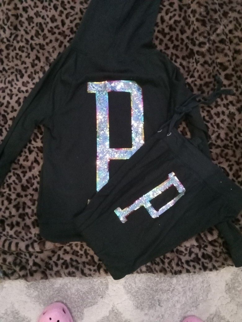 Victoria's Secret PINK outfit