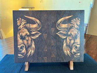 End grain cutting board