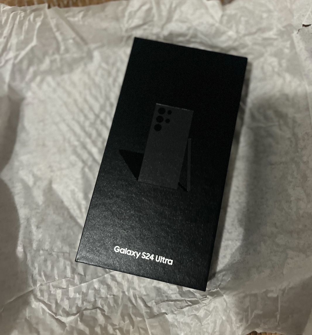 Brand new Samsung Galaxy S24 Ultra, Unlocked 