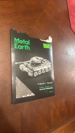Metal Earth Tiger I Tank Steel Model Kit