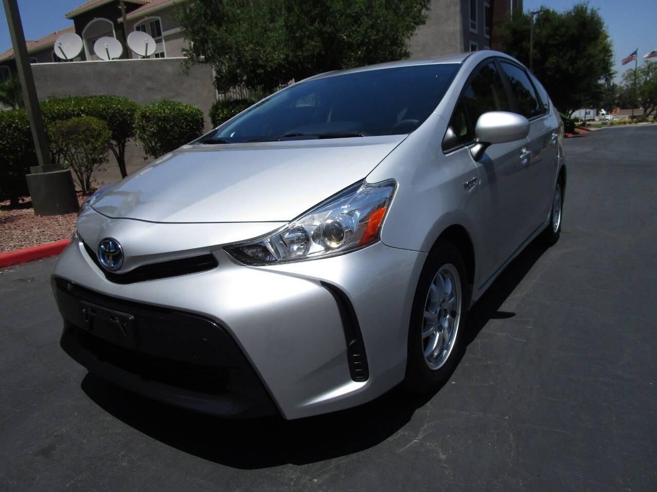2015 Toyota Prius v