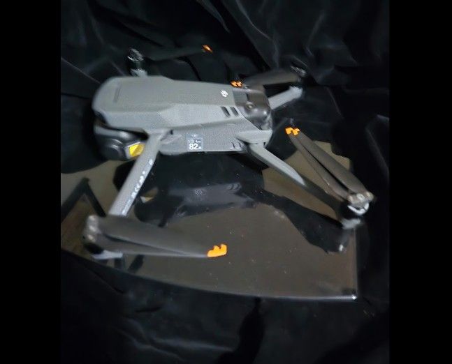 DJI Mavic 3 Pro Camera Drone les than 2 hours flight time