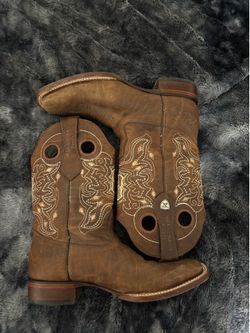 Brown boots, mens 10