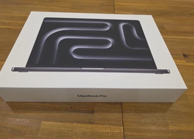 16inch MacBook Pro M4 Max Chip
