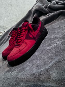 Red air forces size 9