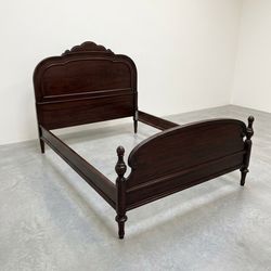 Antique Bed Frame / full or double